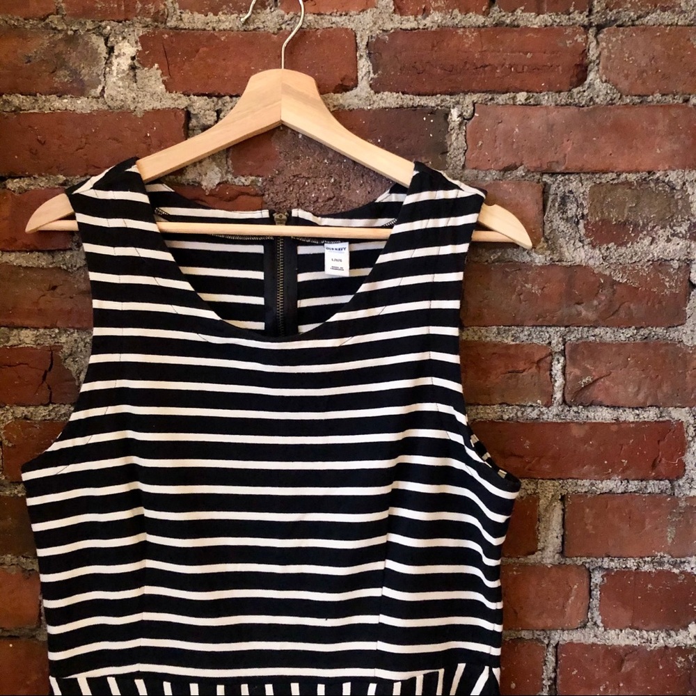 Black & White Sleeveless Striped A-Line Dress